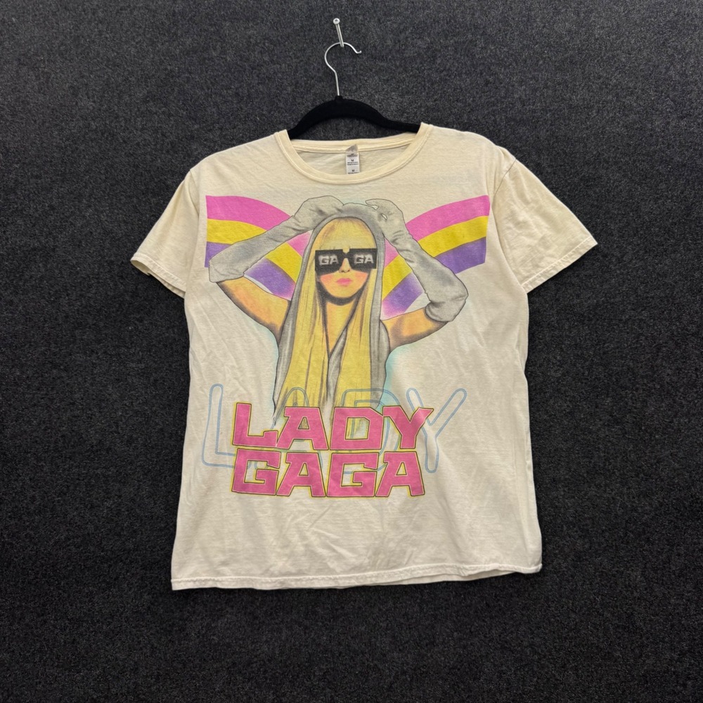 Vintage 2008 Lady Gaga The Fame Graphic Tee Cream Gildan Softstyle Medium